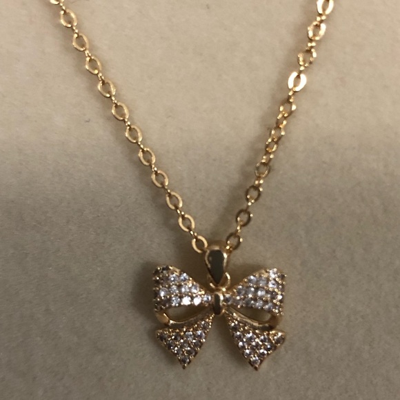 Yellow gold bow necklace - Picture 3 of 4